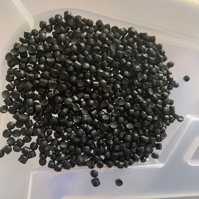 厂家批发 环保pvc黑色料 食品级pvc黑色颗粒 无味pvc胶粒 注塑级|ru