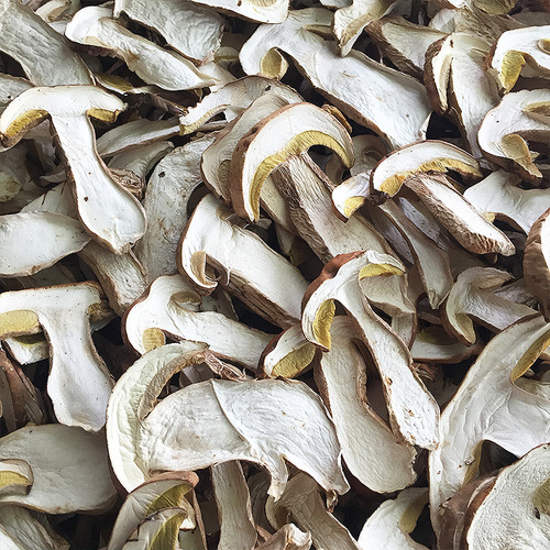 Boletus, Yunnan specialty, delicious Boletus washed tablets, raw materials, dry goods, direct supply from the origin, wholesale, drop shipping