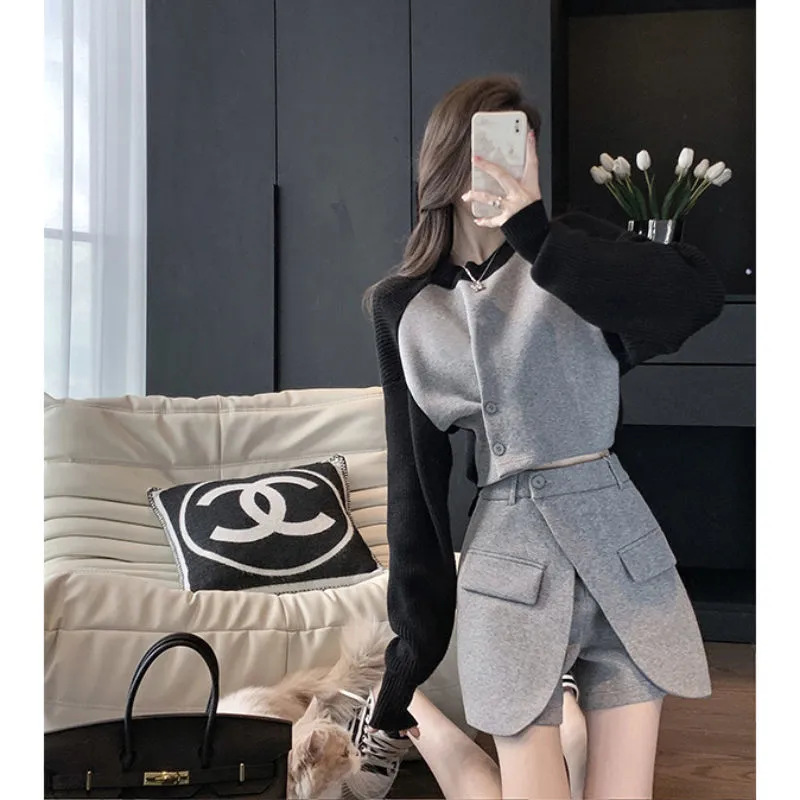 Casual Sports suit Women's 2024 Early Autumn New Style Celebrity Style High-end Fashionable Elegant Tight Waist Shorts Two-piece Set