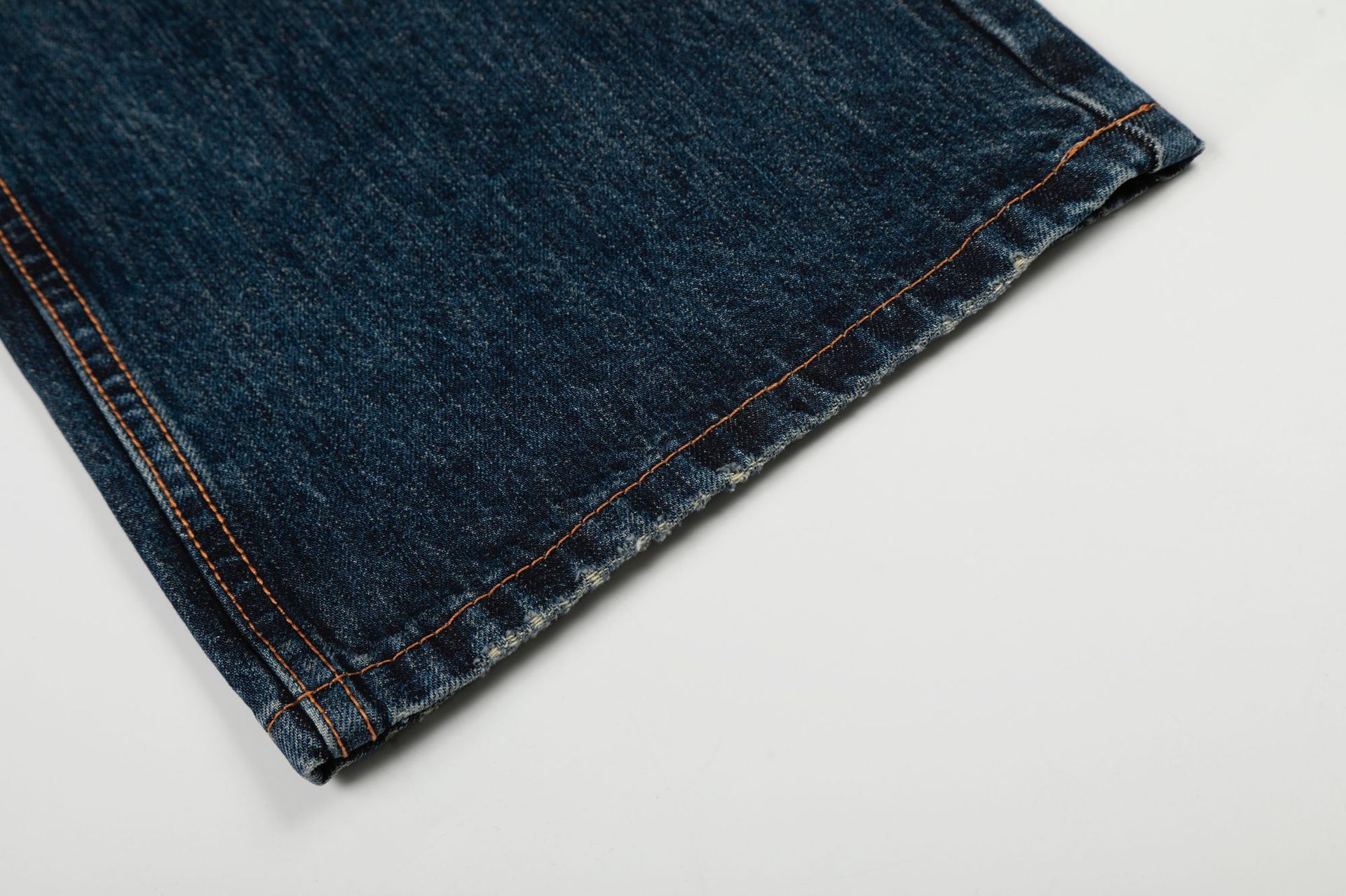 Men's Loose Fit Straight Leg Jeans Deep Blue Denim King Whisker Pattern High Street Style High End Feel_viptrois.com