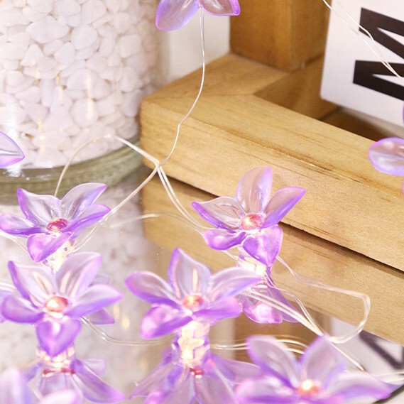 New Three-Dimensional Colorful Lily Flower-Shaped Decorative Copper Wire String Lights for Garden, Courtyard, and Indoor Room Ambiance