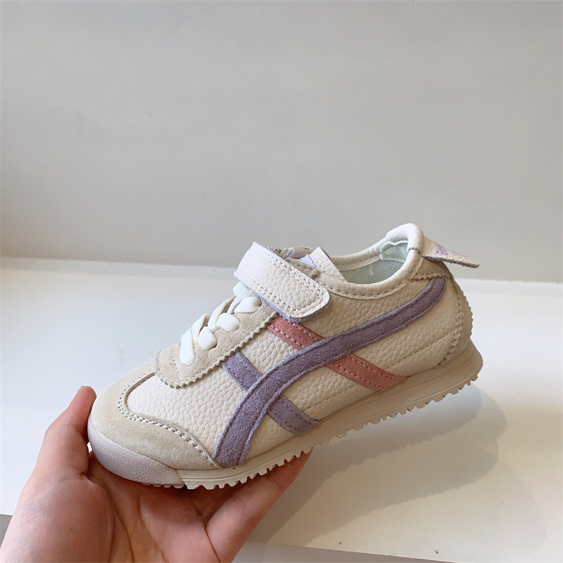Koreaanse versie van Forrest Gump-schoenen voor kindersportschoenen voor dames in de herfst van 2023, nieuwe kleine witte schoenen voor meisjes_voghion.com
