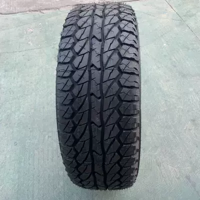 Off-road tires Wrangler Off-road şinlər
