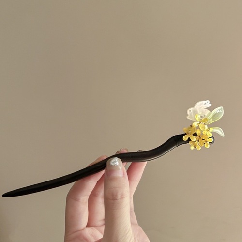 Zhao Liying's same style hairpin, ancient style osmanthus and jade rabbit hairpin, new Chinese style retro updo hair wooden hairpin headdress for women wholesale