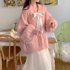 Vネックの麻花のセーターの女性の韓系のゆったりしている2023秋冬の服装の優しさの柔らかいモチとした怠惰な風のニットの洋風の上着