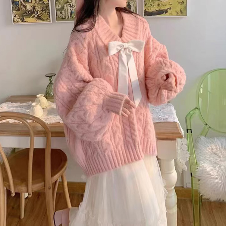 Women's V-neck twist sweater Korean style loose 2023 autumn and winter clothing gentle soft glutinous lazy style knitwear Western style top Women's V-neck twist sweater Korean style loose 2023 autumn and winter clothing gentle soft glutinous lazy style knitwear Western style top