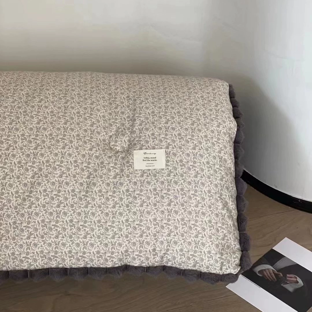 Small design cotton winter windproof duvet, keeps constant temperature, increased thickness