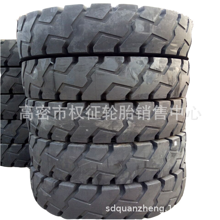 销售矿用自卸车轮胎18.00R33港口轮胎真空胎正面吊1800-33