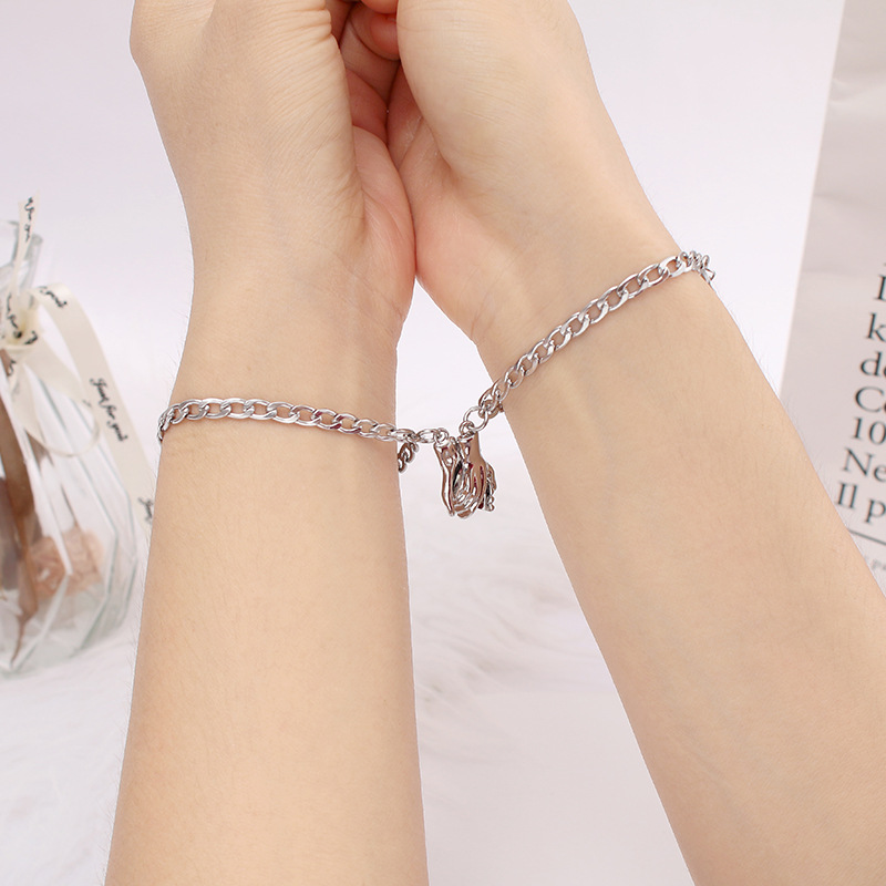 18g Weight Simple Style Geometric 304 Stainless Steel Silver Plated No Inlaid Bracelets In Bulk