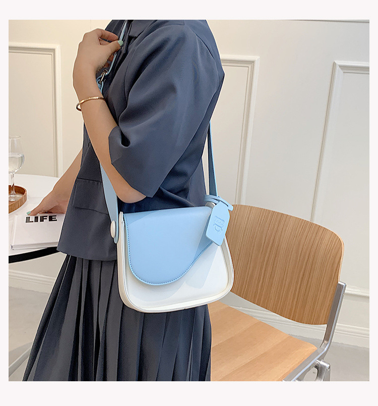 Korean Fashion Hit Color Messenger Small Square Bag display picture 6