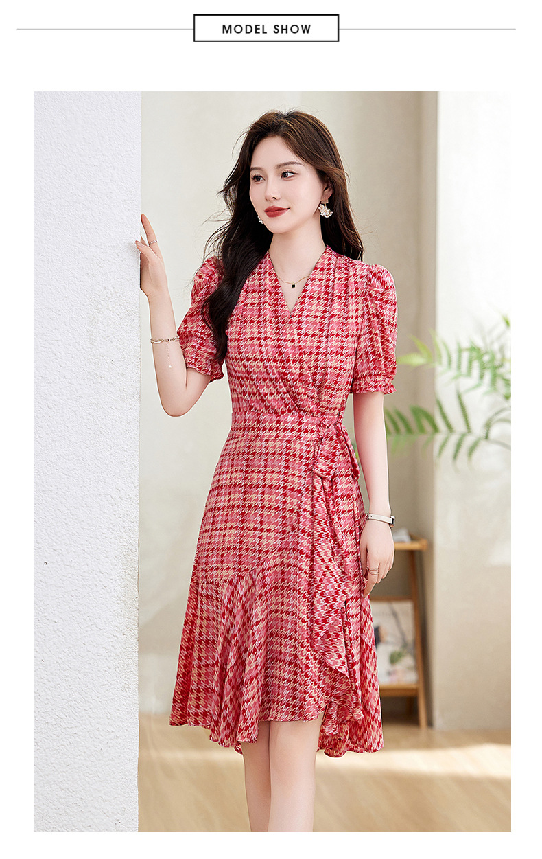 Váy maxi nữ cổ chữ V thắt eo họa tiết hoa nhí mùa hè — Màu xanh lá, Màu đỏ chi tiết 9