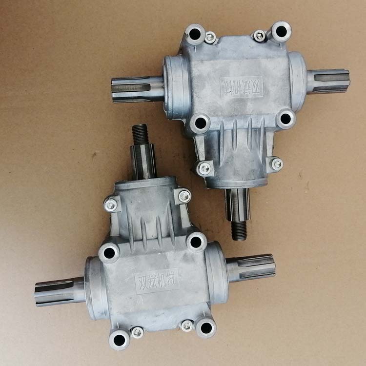 ✅厂家直销T型1：1直角转向齿轮箱割台换向器90度转角器变速箱
