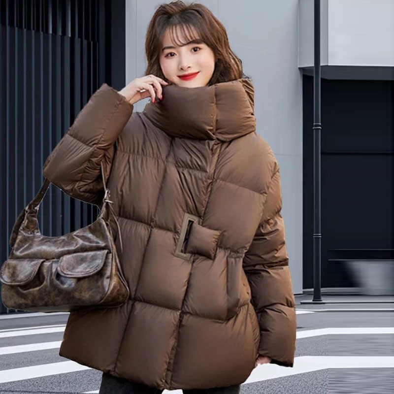 Japanese-Style Light Luxury Cloud Puff down Jacket for Women, 2026 Winter Hot-Selling Thickened High-Puff Bread Coat, Slim-Fit Outerwear