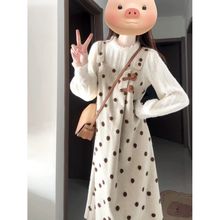秋季文艺复古学院风宽松波点背带连衣裙+蕾丝打底上衣气质两件套