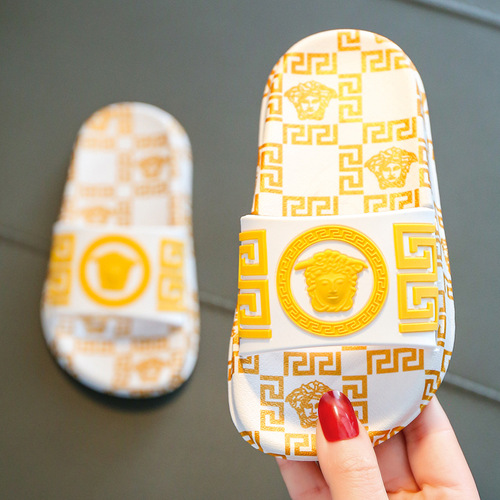 Children's slippers, men's summer fashion outer wear, parent-child Internet celebrity casual sandals, children's boys and girls' beach slippers