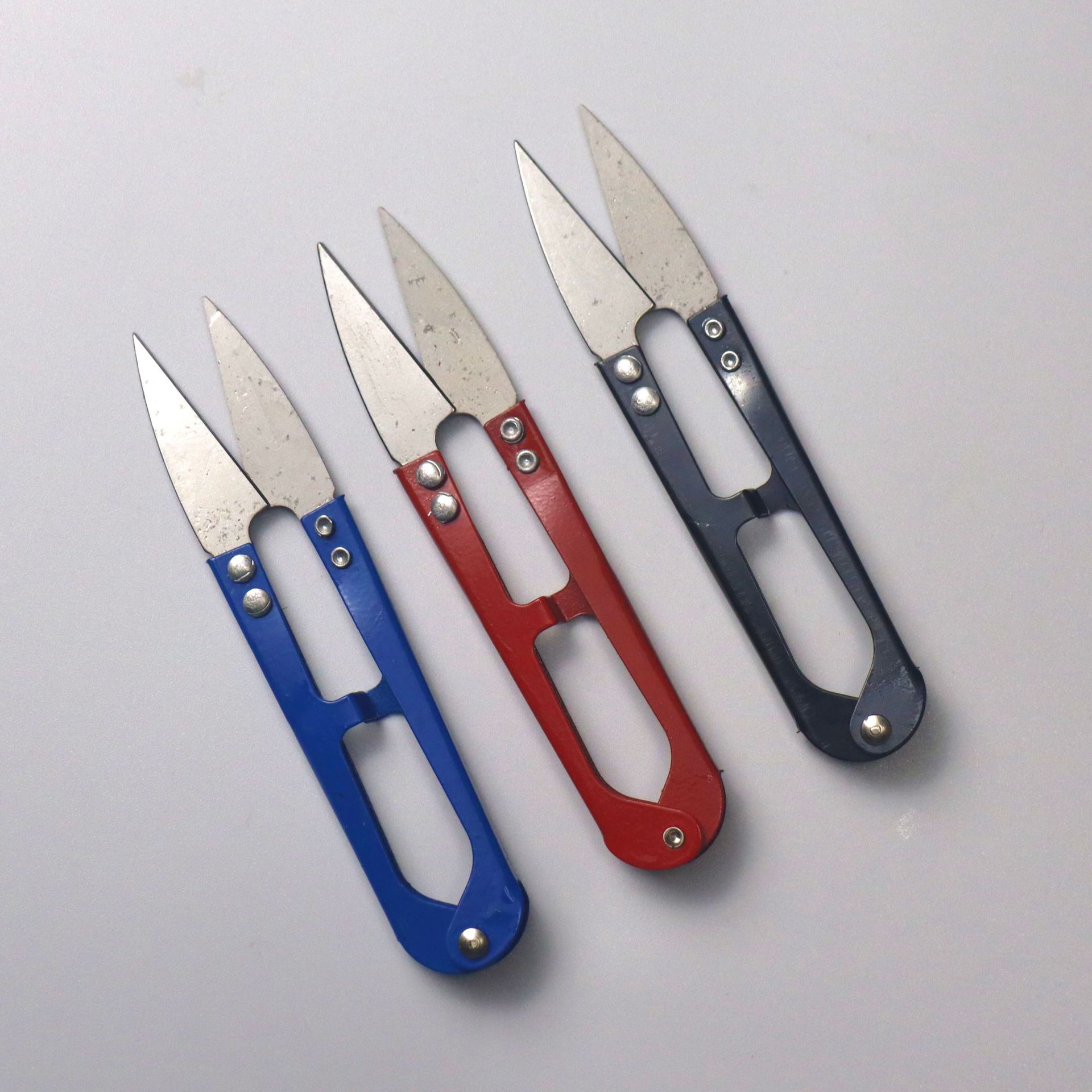 家用彩色缝纫迷你小剪刀 U型服装十字绣剪线头鱼线绣花裁缝纱剪