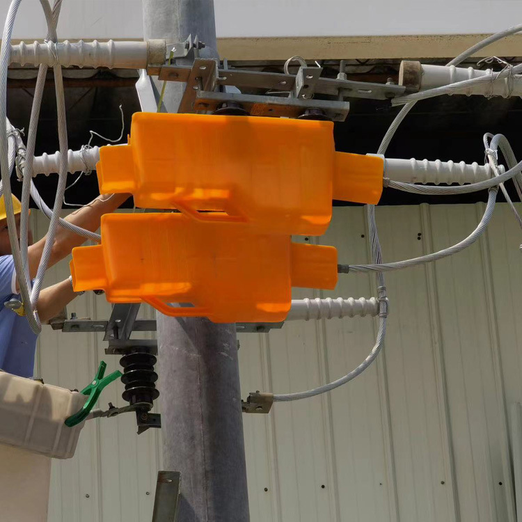 10KV刀闸遮蔽罩2