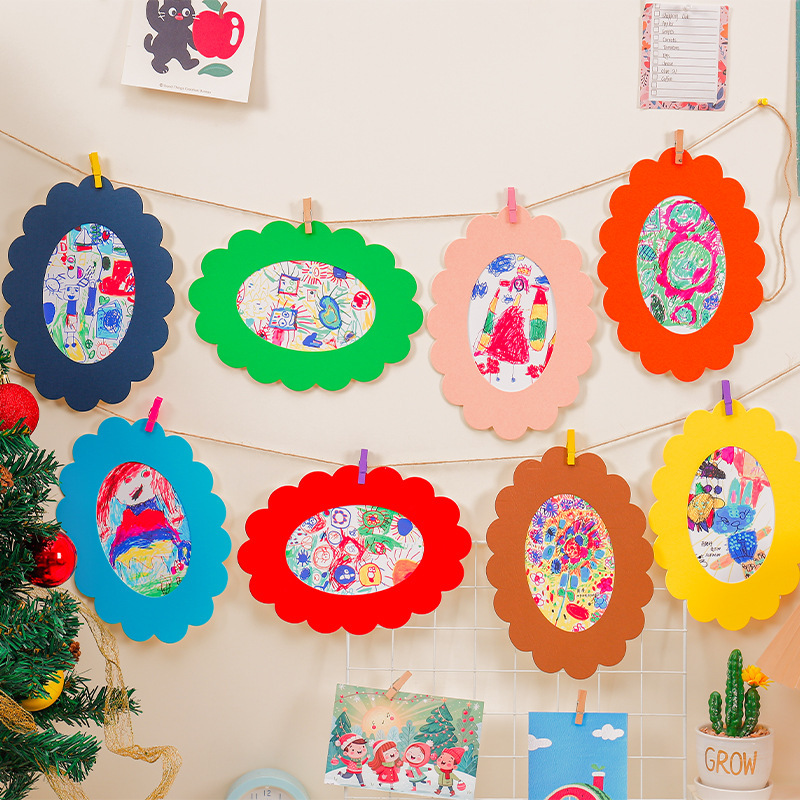 Creative Shaped Cardboard Photo Frame Kindergarten Graffiti Painting Decorative Wall with Twine Clip Set Colorful Photo Frame
