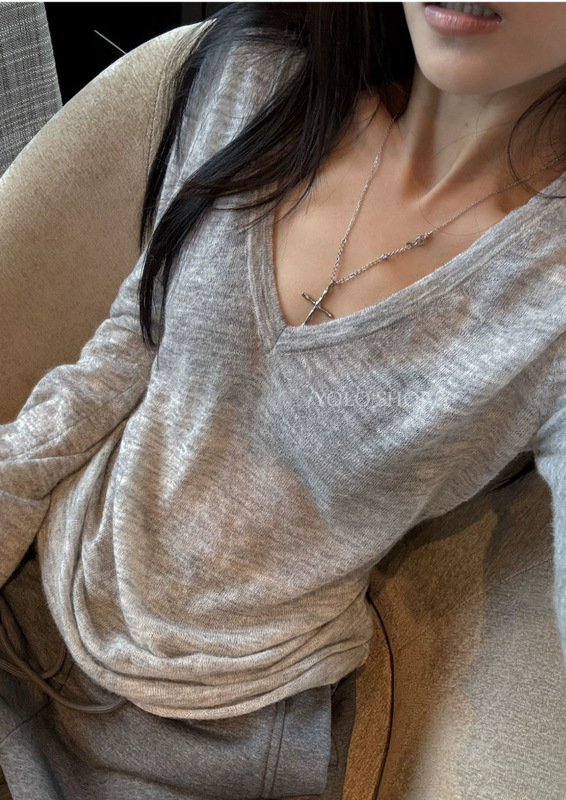 YOLO SHP 灰色羊驼毛高比例气质V领百搭针织毛衣修身打底衫上衣|undefined