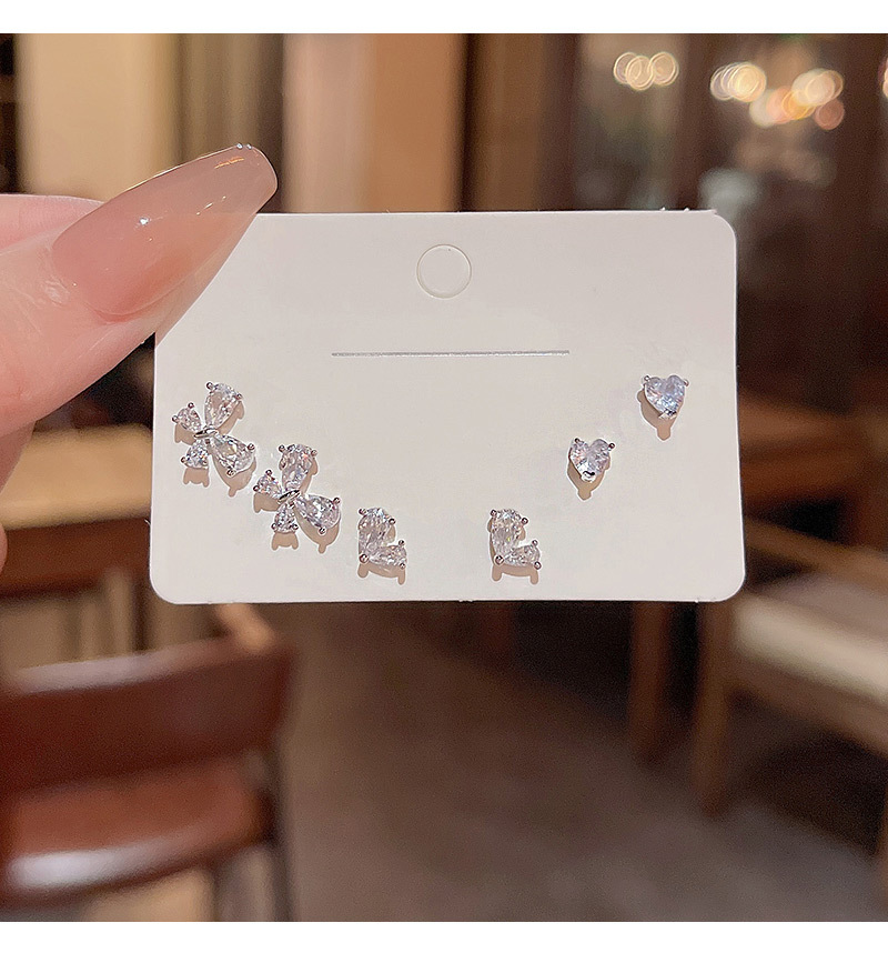 Fashion Heart Shape Bow Knot Copper Inlay Zircon Ear Studs 1 Set