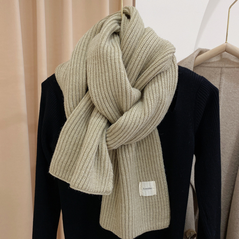 Solid color knitted [light milk tea color]