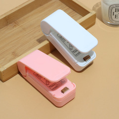 Mini sealing machine, small household plastic sealing machine, snack sealing artifact, portable mini hand-pressed plastic bag sealing