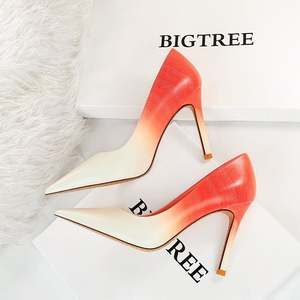 1938-2 han edition fashion high-heeled shoes high heel with shallow mouth sweet pointed color matching color gradient si