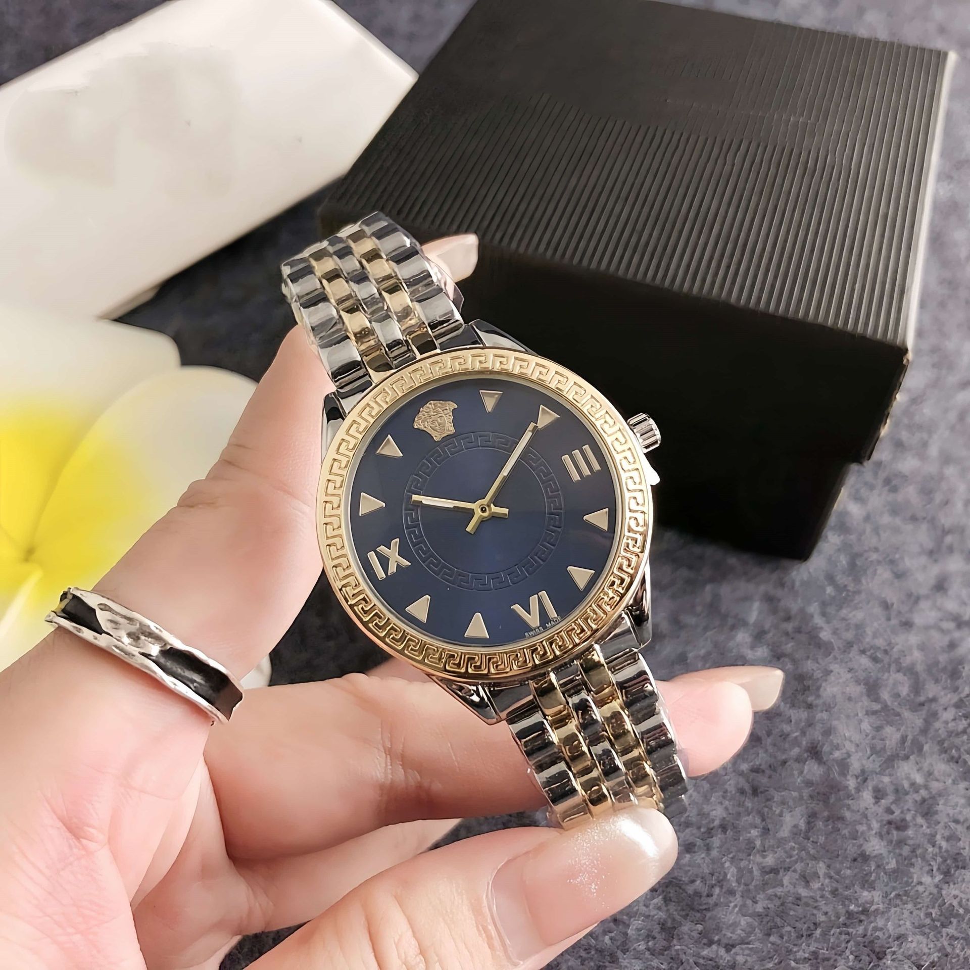 Women's Casual Fashion Watch American Niche Student Sports Watch Simple Elegant High-End Steel Band Quartz Watch