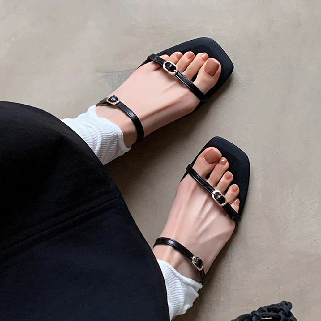 검은색