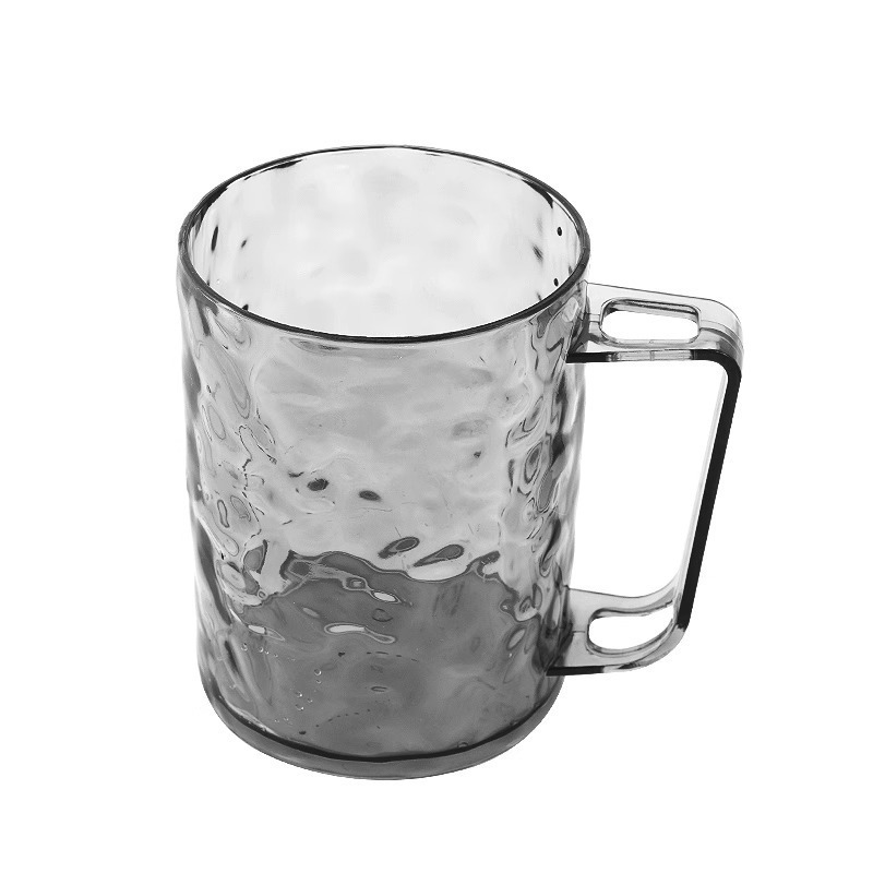 Taza de enjuague de agua ondulada doméstica con mango, taza de cepillo de dientes de alto valor visual, taza de plástico transparente portátil para inodoro
