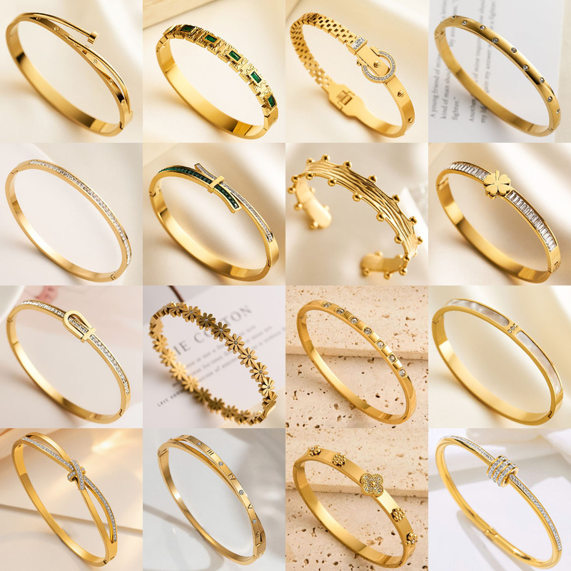 Amazon Cross-Border Titanium Steel Non-Fading Bracelet for Women 18K Versatile Four-Leaf Clover Horseshoe Buckle Bracelet Small Waist Shape Amazon Cross-Border Titanium Steel Non-Fading Bracelet for Women 18K Versatile Four-Leaf Clover Horseshoe Buckle Bracelet Small Waist Shape