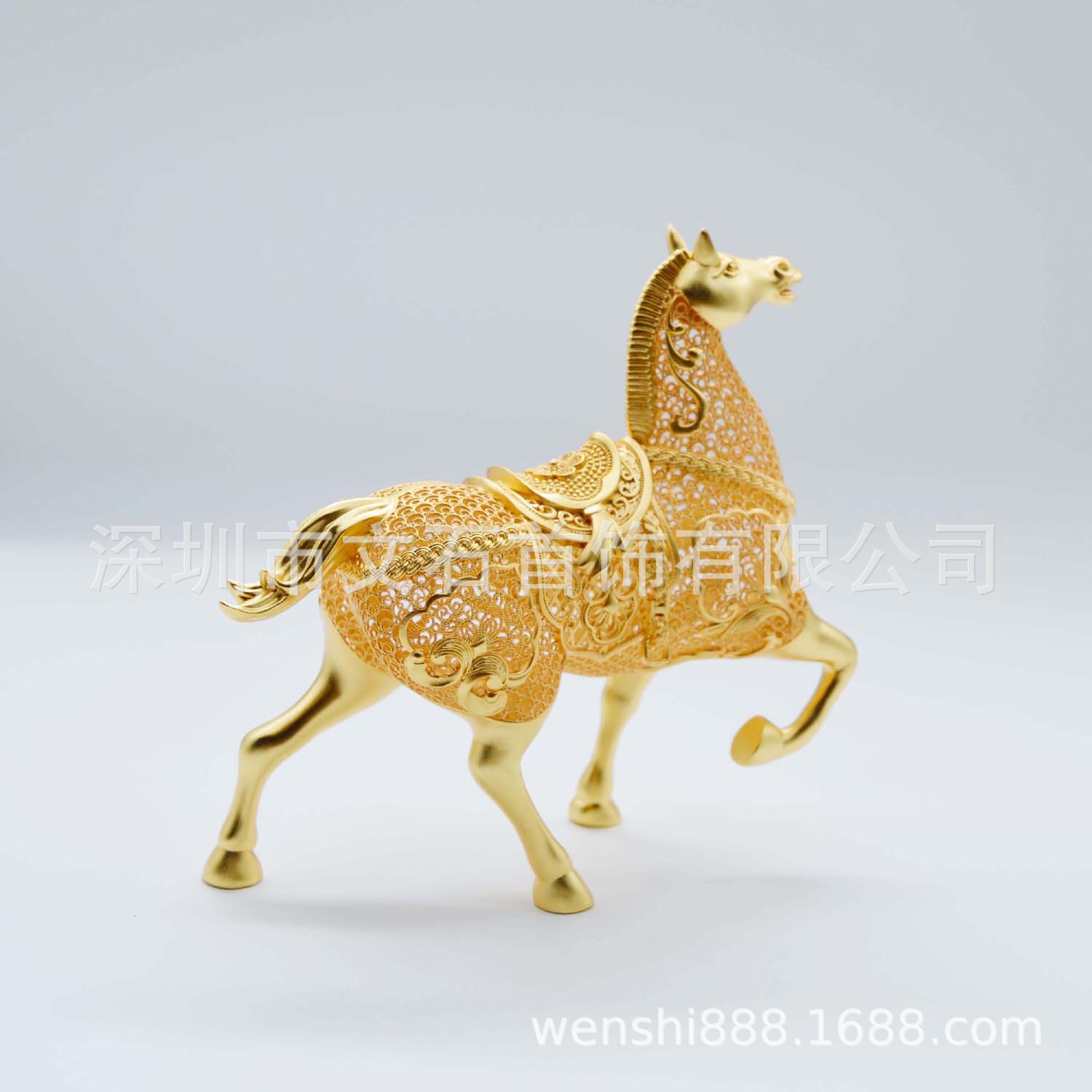 工厂承接铜花丝镂空马摆件  马上有钱花丝镂空马摆件  24K镀真金