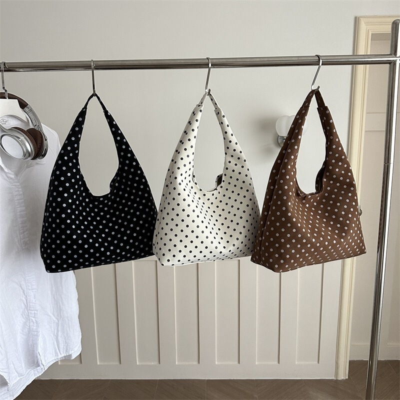 Cross-Border Large-Capacity Fashionable Polka Dot Bag for Women, Trendy Versatile Shoulder and Handbag for Commuting Cross-Border Large-Capacity Fashionable Polka Dot Bag for Women, Trendy Versatile Shoulder and Handbag for Commuting