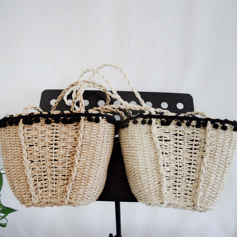 Retro straw black beach one-shoulder bag