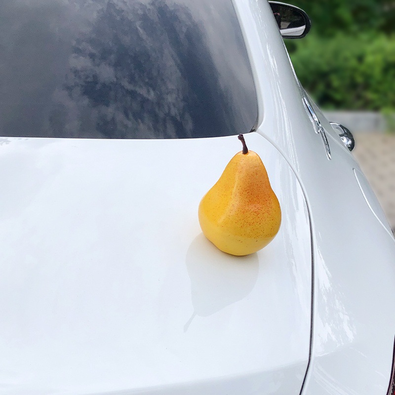 Simulación de frutas automóviles accesorios de cola accesorios interiores baúl techo de carrocería colgante muñeca decoración