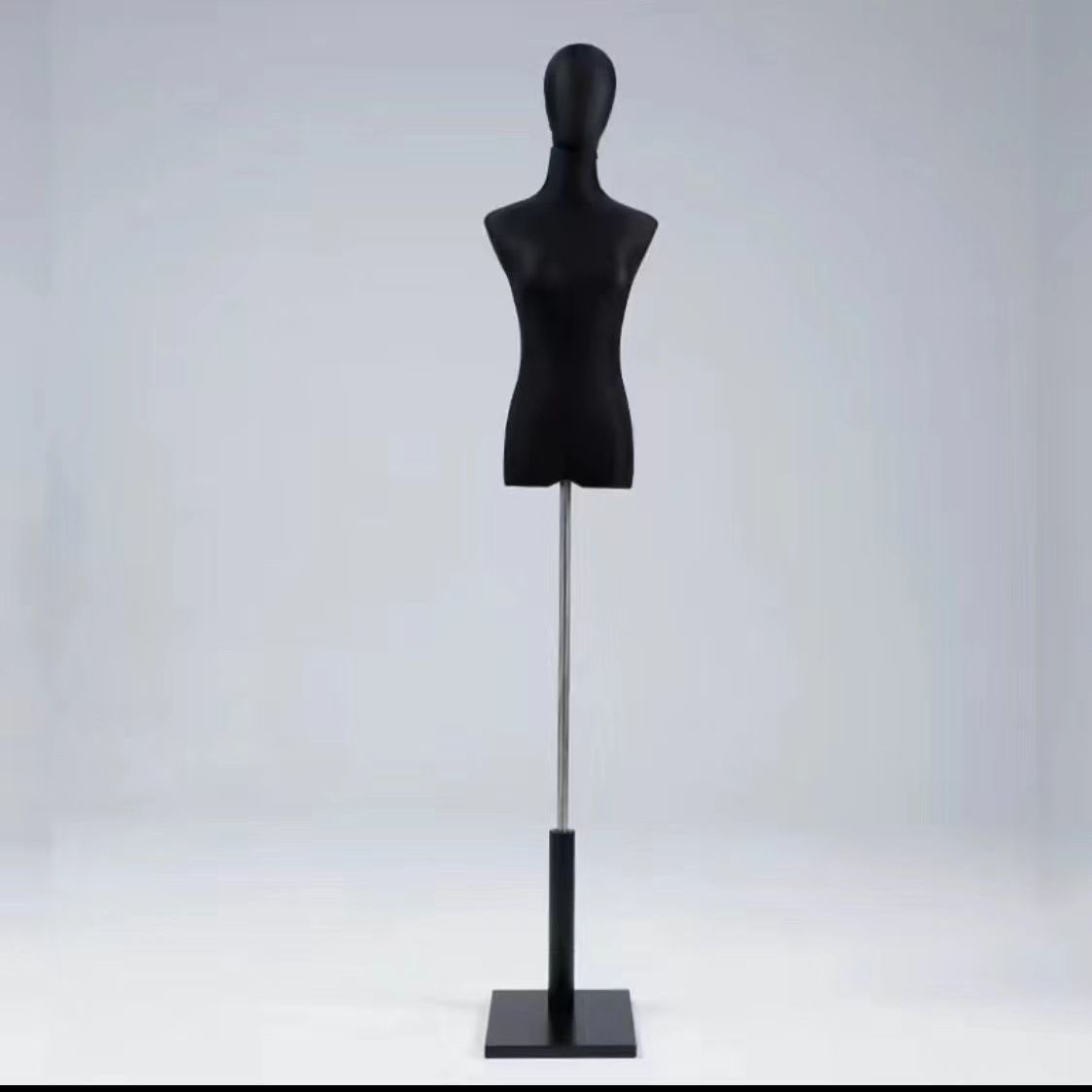 Modelo de boda accesorios ventanas de tienda de ropa de mujer en blanco y negro estante de modelo de cuerpo completo estante de exhibición de vestido image 8