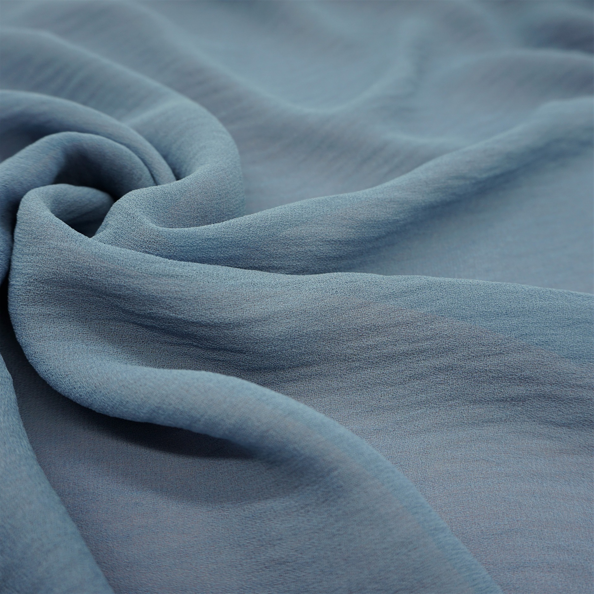 6039气流缸雪纺绉布料夏季雪纺女装裙子小衫外套面料