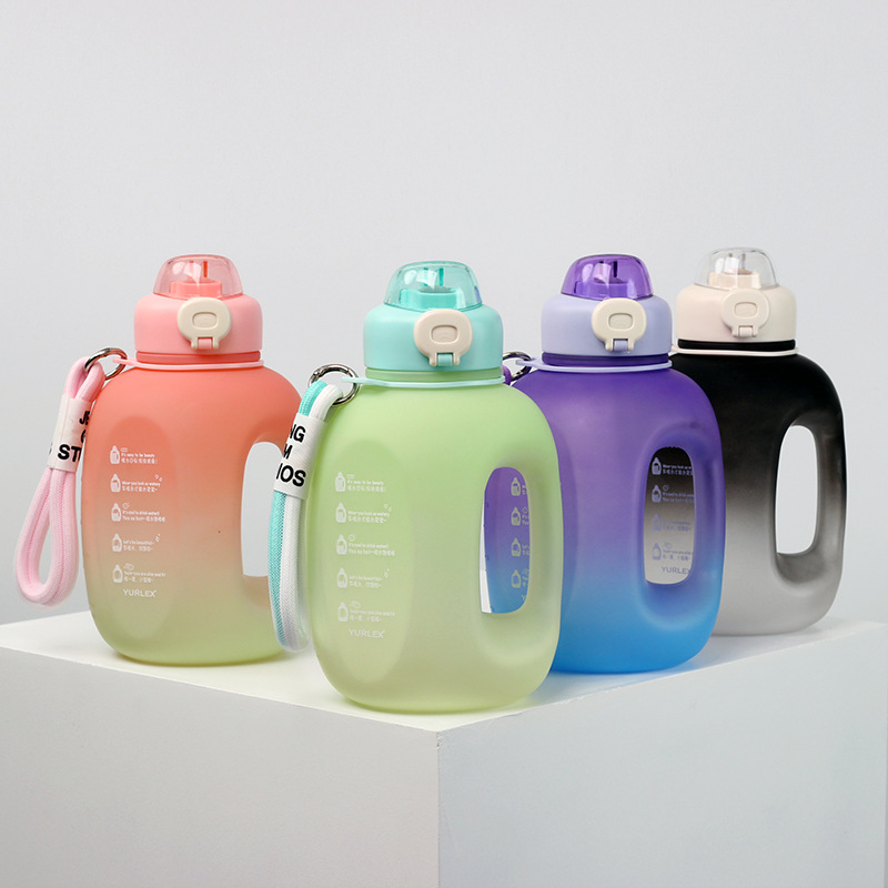 1.5L gran capacidad hervidor portátil con escala gimnasio tonelada cubo taza de agua fitness botella de agua Internet Celebrity Cup