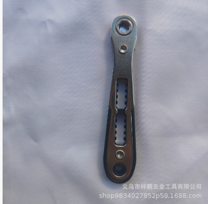 0d8e82a81bb9690b60b2e66cab83ad