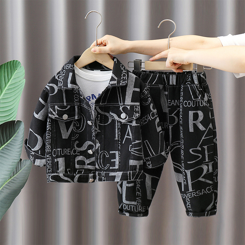 5983 Traje de otoño para niños 2025 Primavera y otoño Nuevo estilo Ropa de mezclilla de la calle frita para niños Traje de dos piezas de estilo occidental para bebés