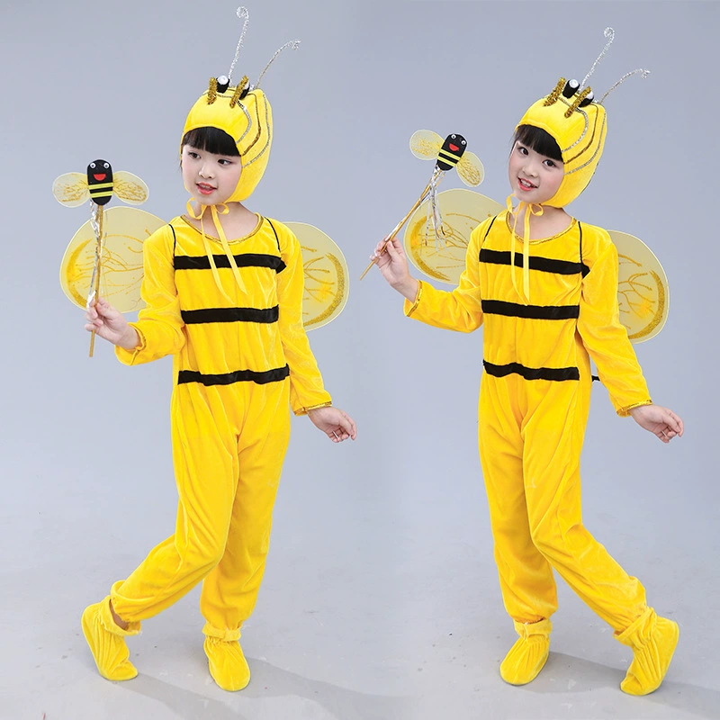 Children's cartoon suit for early age