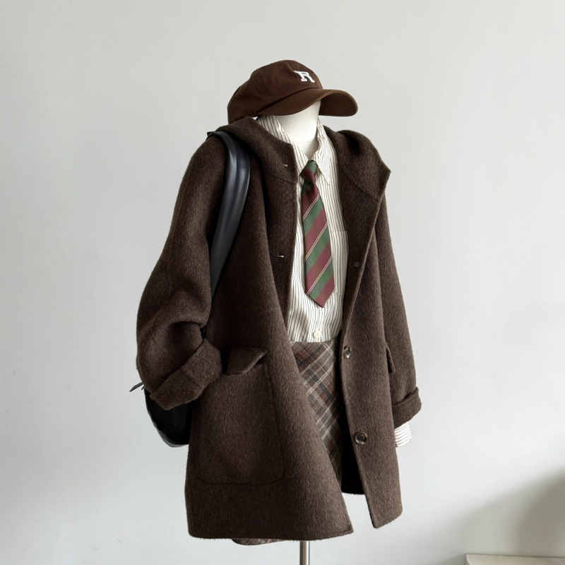 2025 Autumn/Winter New Double-Sided Wool Coat Loose Duffle Coat with Hood Mid-Length Woolen Coat for Petite Sizes 2025 Autumn/Winter New Double-Sided Wool Coat Loose Duffle Coat with Hood Mid-Length Woolen Coat for Petite Sizes