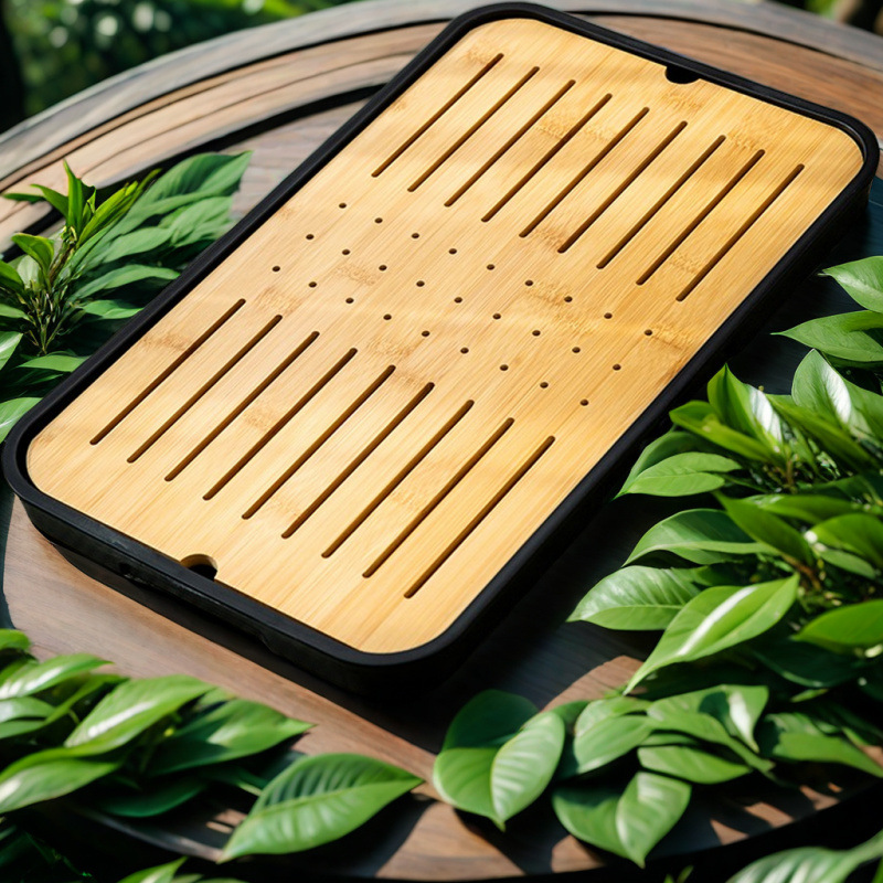 대형 직사각형, 길이 약 43cm, 폭 26cm, 수납줄, 검정색 배경