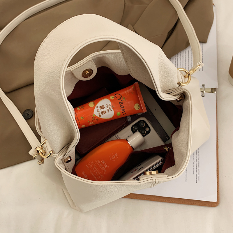 Borsa a spalla donna cloud dumpling stile francese elegante_voghion.com