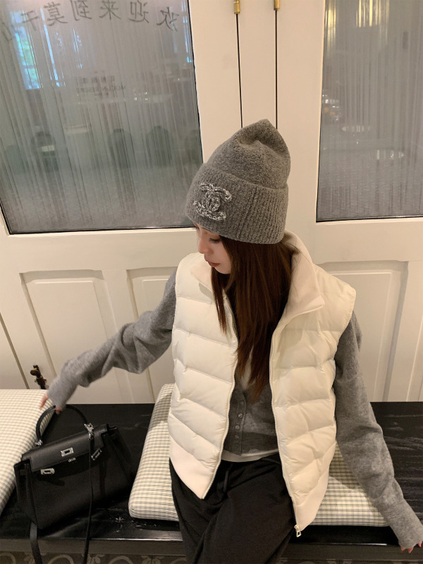 轻绒零压感立领羽绒马甲女 2025秋冬宽松轻薄白色背心外套G092412|undefined