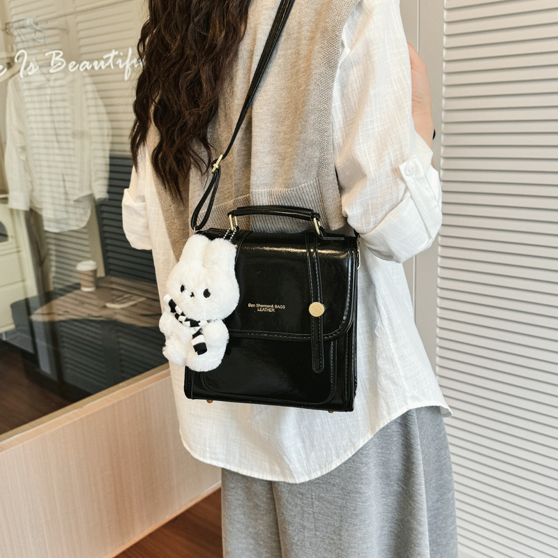 Cantos colgantes de dibujos animados de hombro pequeño bolso de mujer de verano estilo coreano nicho color sólido mochila mujer