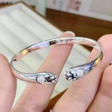 福气猫爪平安喜乐手镯女士小众设计高级质感百搭日常开口光面手环