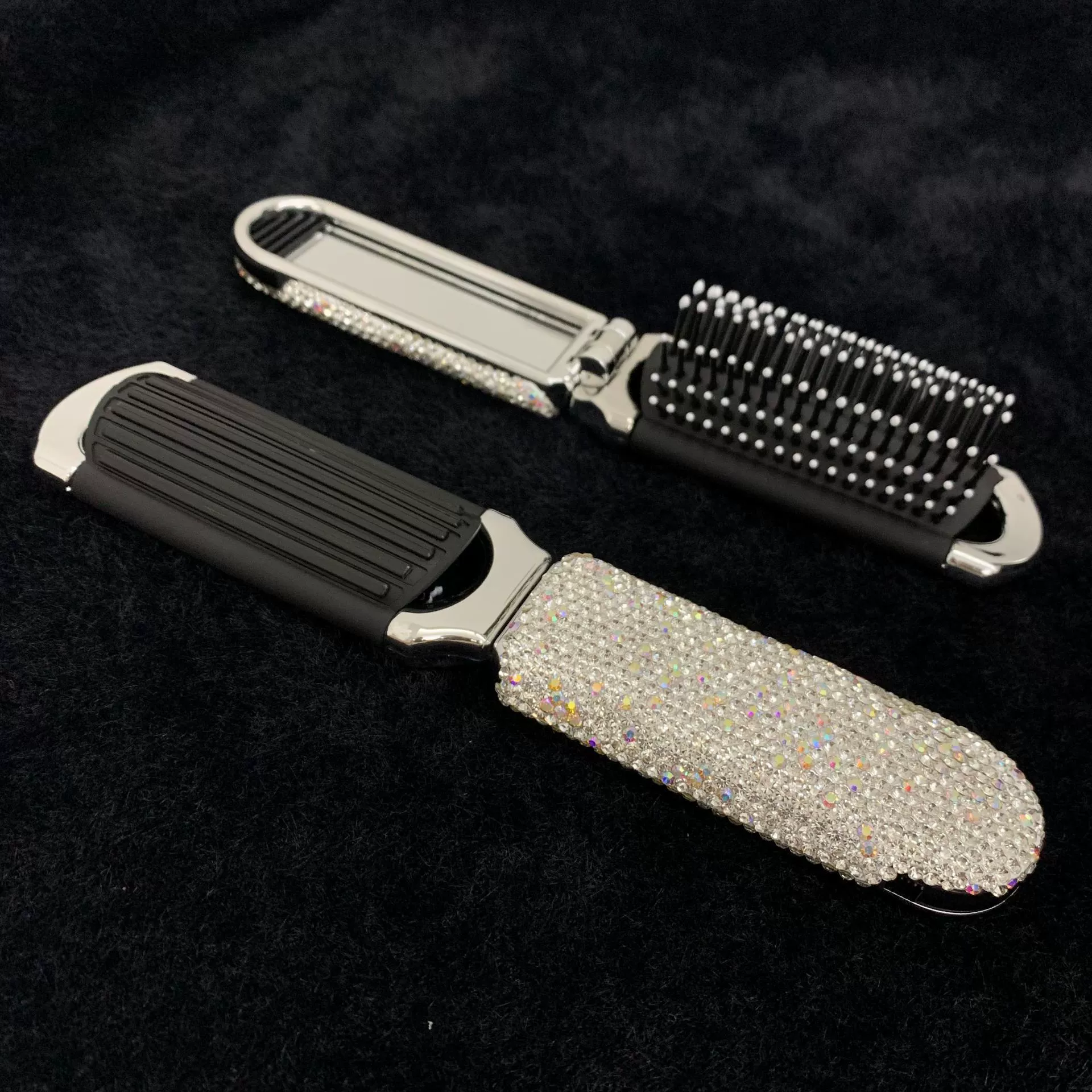 Высококачественная мини-портативная складная расческа с бриллиантами, портативное зеркало двойного назначения, прямые продажи от производителя, трансграничная внешняя торговля, горячая распродажа