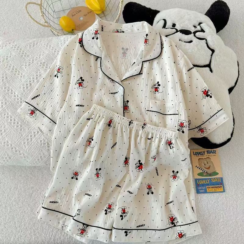 Al por mayor transfronterizo cantidad de preciosos pantalones cortos de mangas cortas de verano pijamas de nube de algodón nuevo cardigan con solapa dibujos animados ropa para el hogar