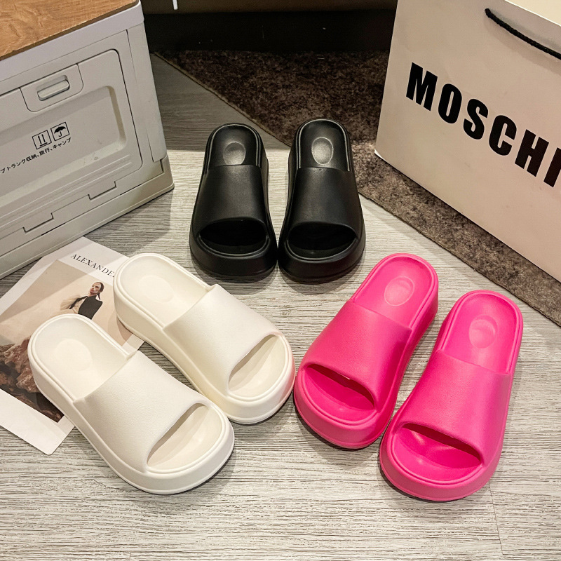 6.5cm Height-Increasing Thick-Soled Slippers for Women's Summer Outer Wear, Fashionable New Style Home Indoor Bathing Non-Slip Soft-Soled Sandals 6.5cm Height-Increasing Thick-Soled Slippers for Women's Summer Outer Wear, Fashionable New Style Home Indoor Bathing Non-Slip Soft-Soled Sandals